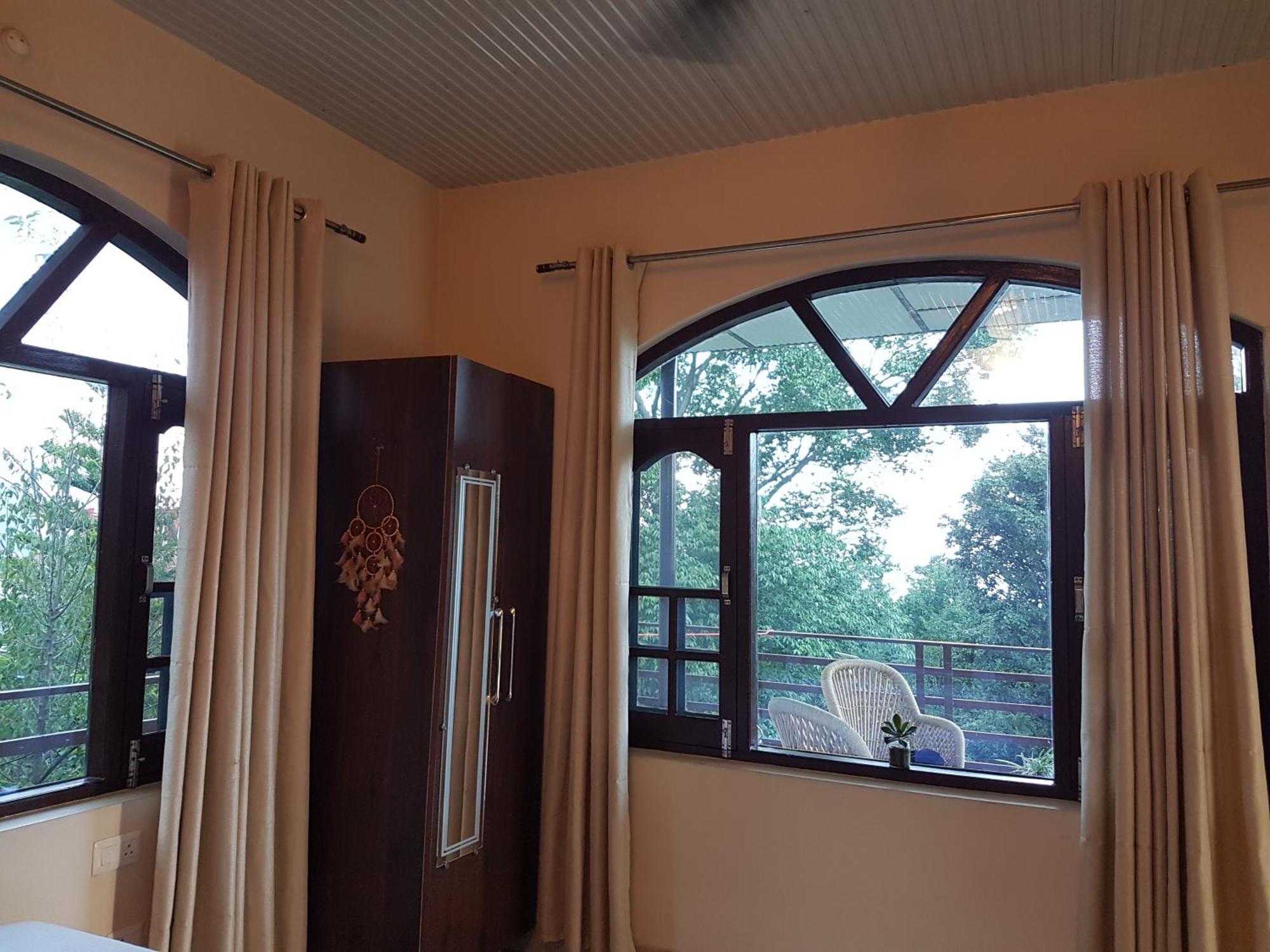 Aditya Homestay Bir-Billing Surrounded By Mountains Extérieur photo
