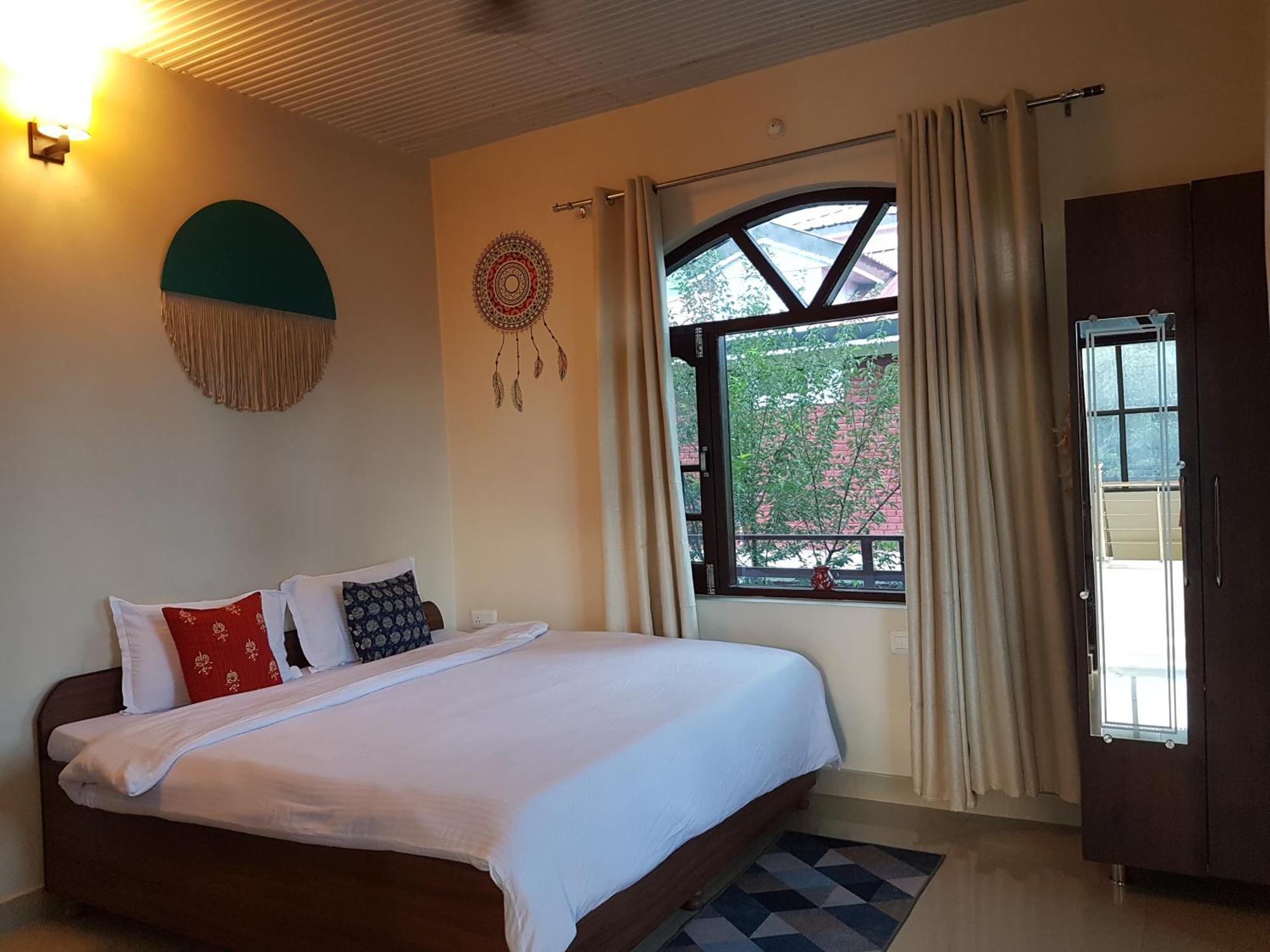 Aditya Homestay Bir-Billing Surrounded By Mountains Extérieur photo